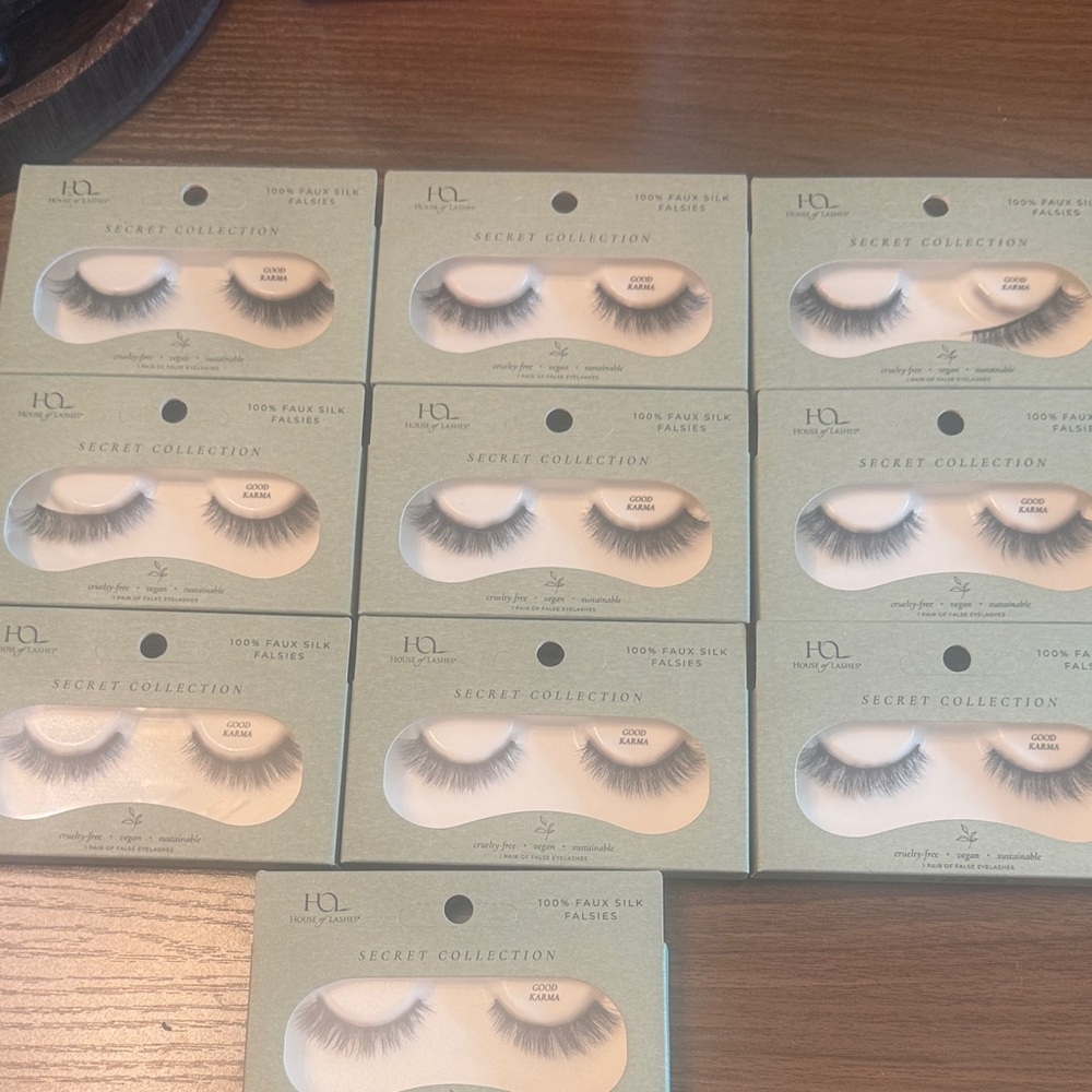 HQ Secret Collection Silk Eyelashes